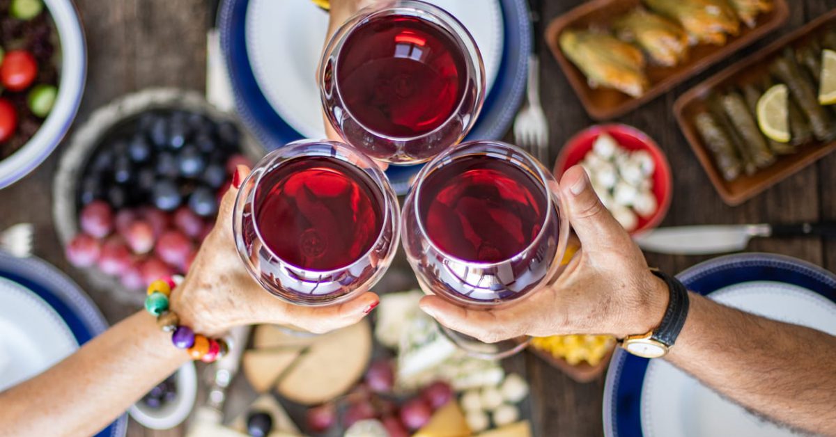 Aké víno k akému jedlu? Objavte tajomstvá správneho párovania
